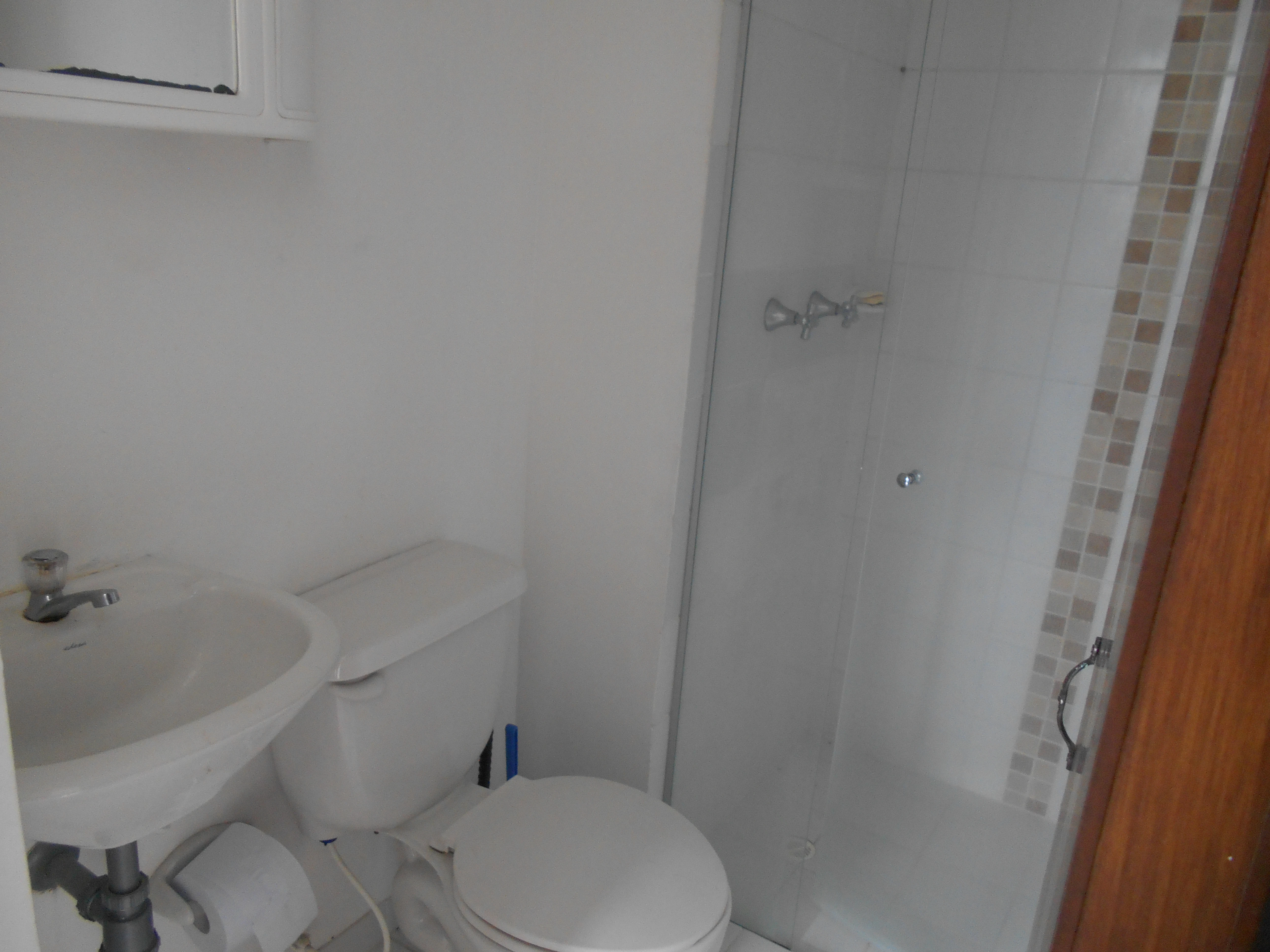 Apartamento en arriendo sector iglesia limonar