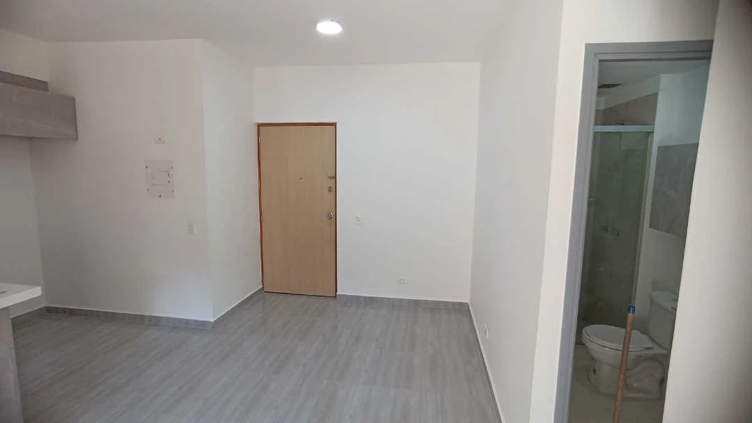 Se arrienda apartamento en florida norteamérica sector Navarra