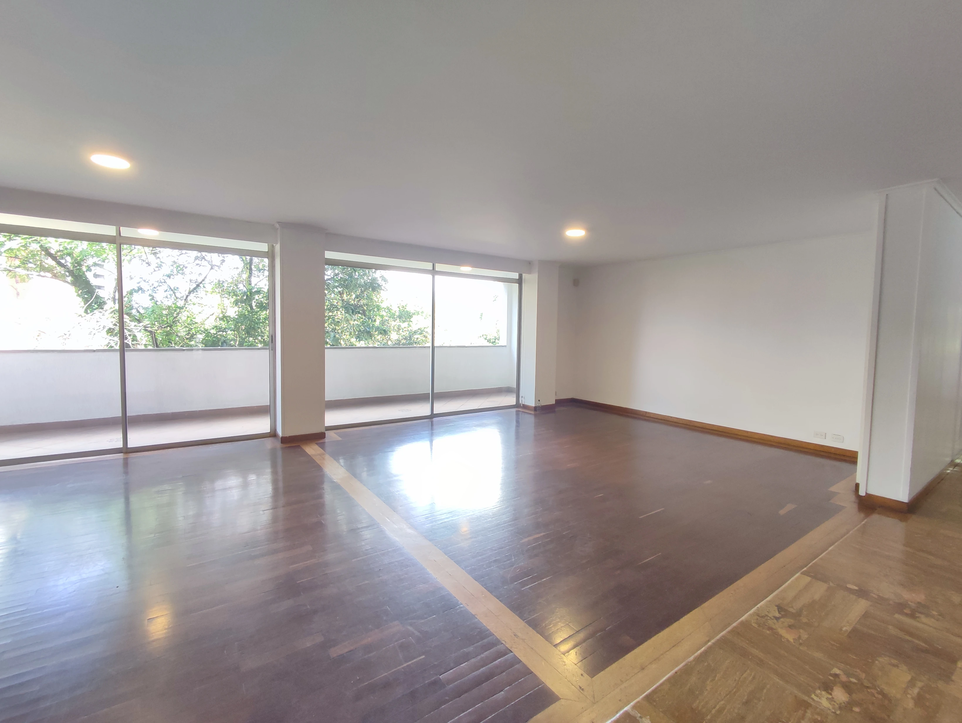 Apartamento en Arriendo El Campestre Medellín