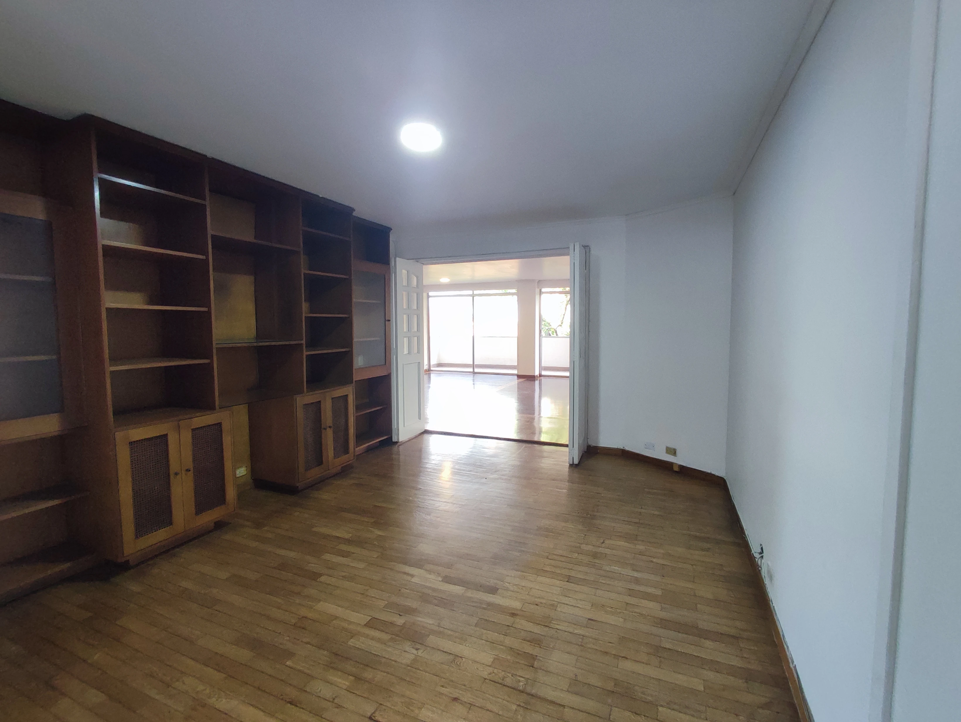 Apartamento en Arriendo El Campestre Medellín