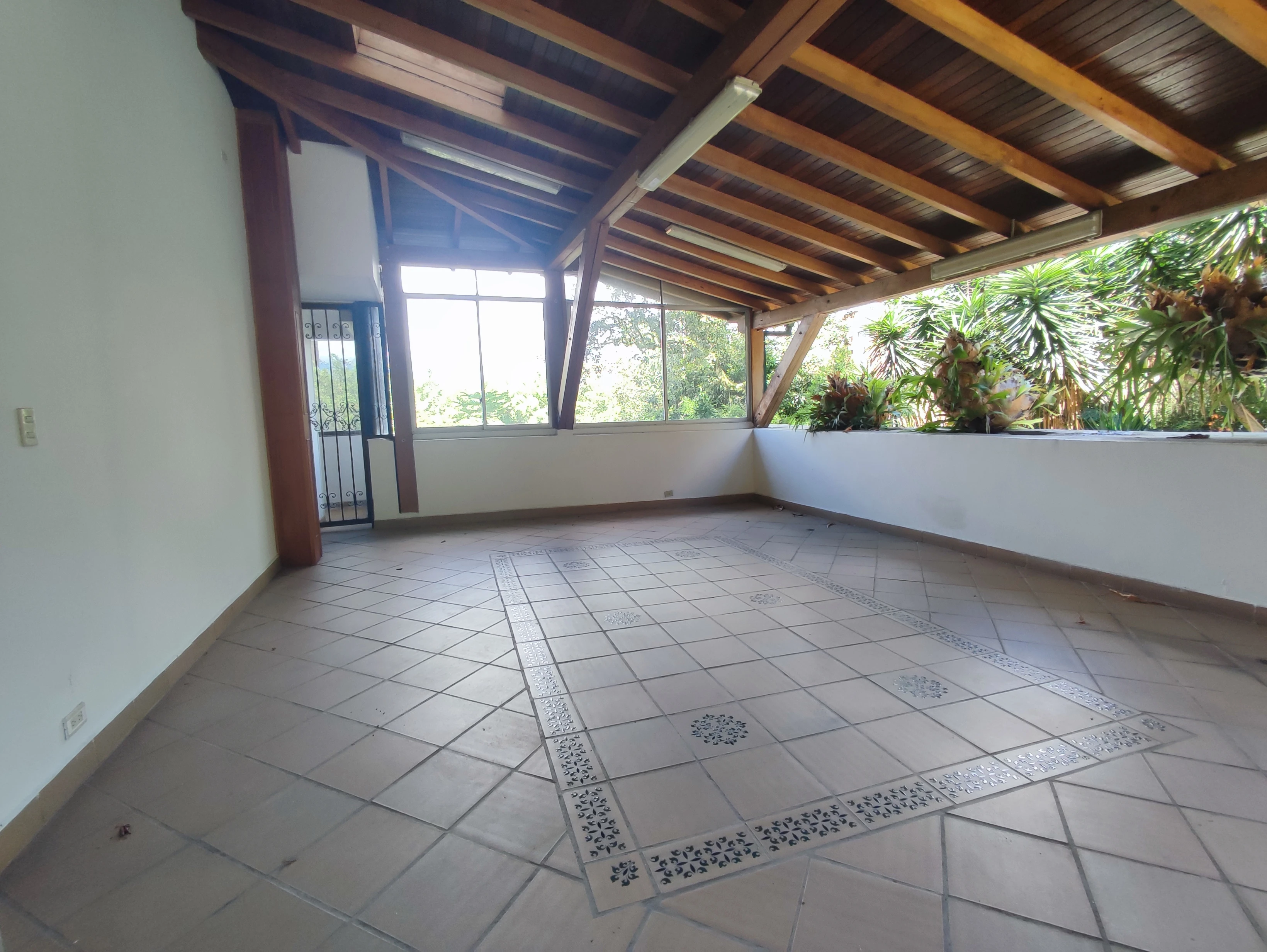 Apartamento en Arriendo El Campestre Medellín