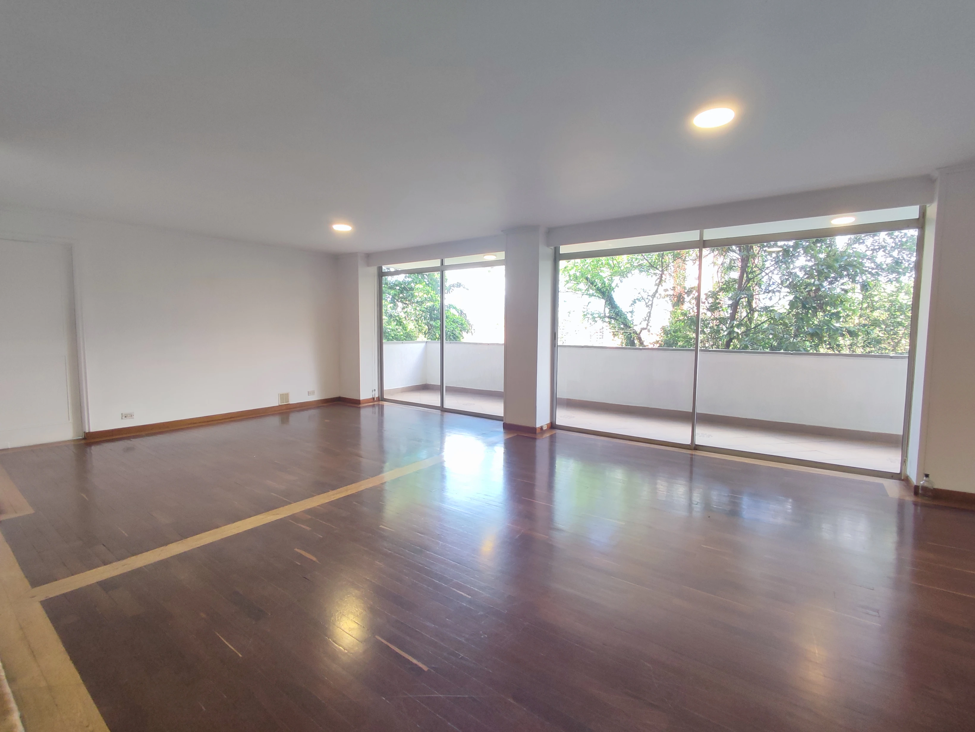 Apartamento en Arriendo El Campestre Medellín