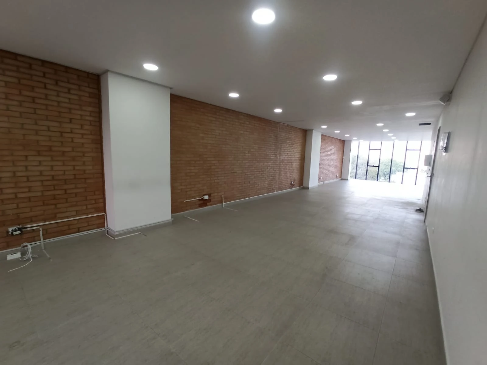oficina en arriendo en laureles