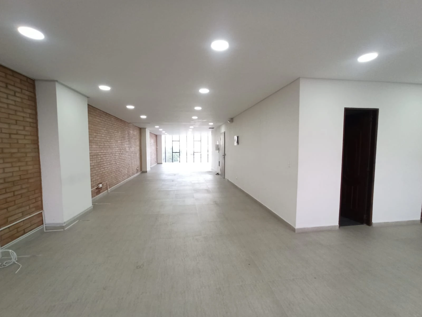oficina en arriendo en laureles