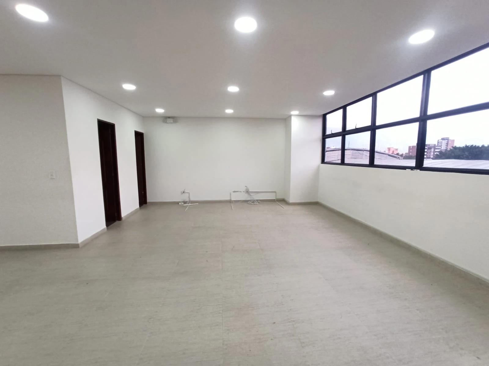 oficina en arriendo en laureles