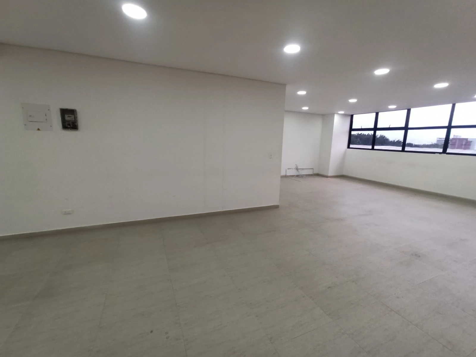 oficina en arriendo en laureles