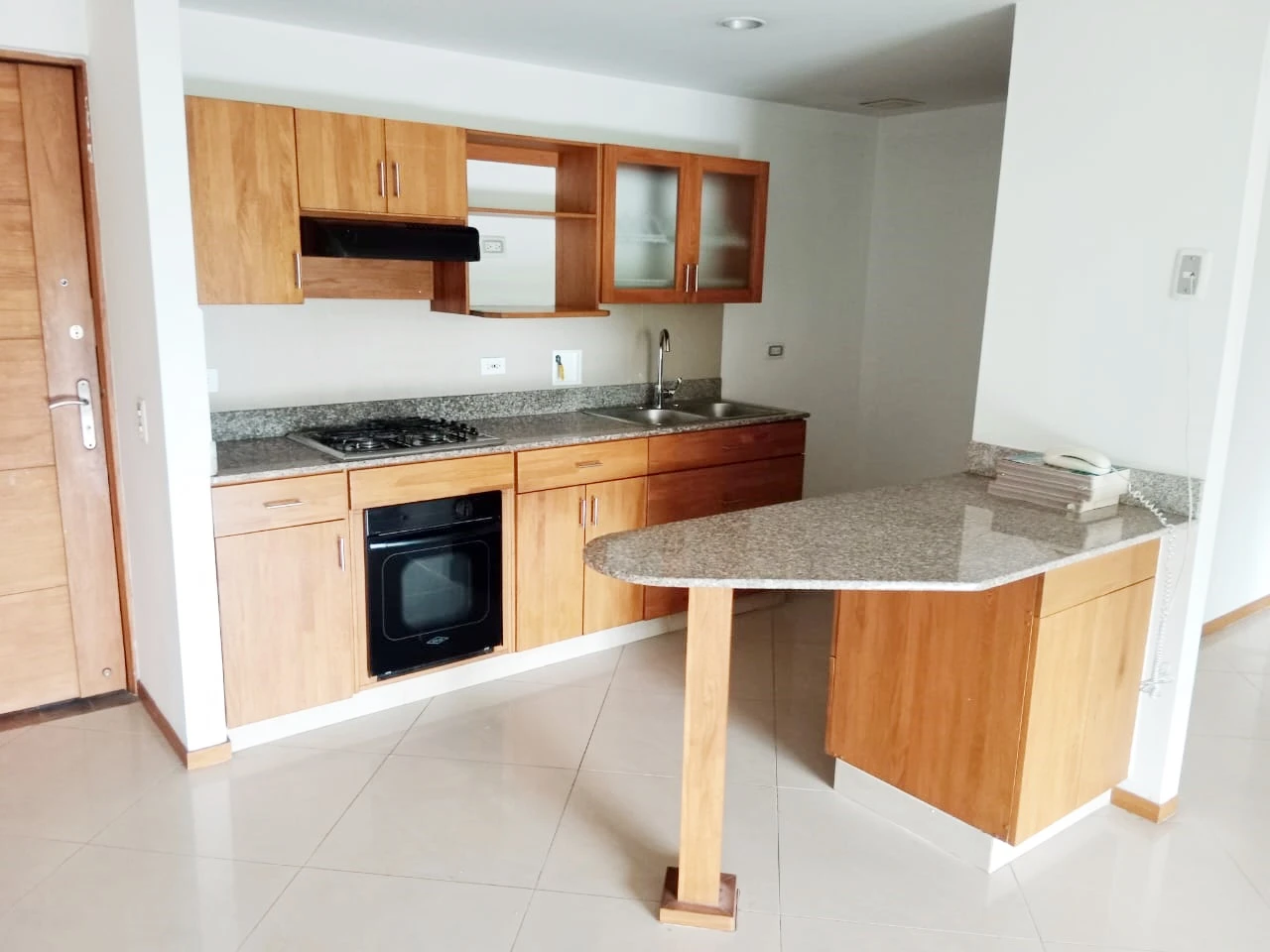 ARRIENDO APARTAMENTO