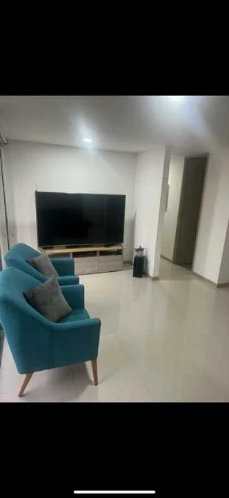 APARTAMENTO EN VENTA EN NAVARRA UNIDAD ROTERDAM