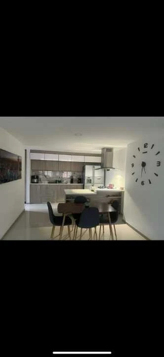 APARTAMENTO EN VENTA EN NAVARRA UNIDAD ROTERDAM