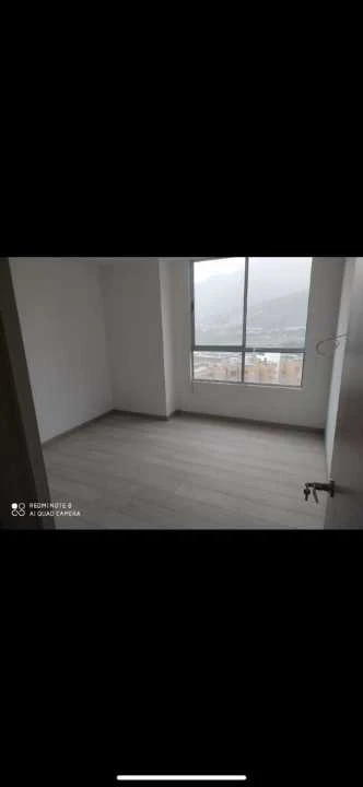 APARTAMENTO EN VENTA EN NAVARRA UNIDAD ROTERDAM