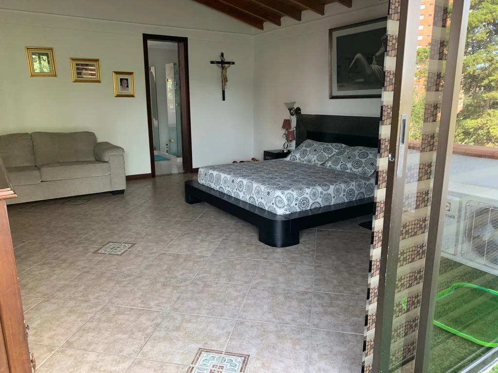 Apartamento en Arriendo El Campestre Medellin
