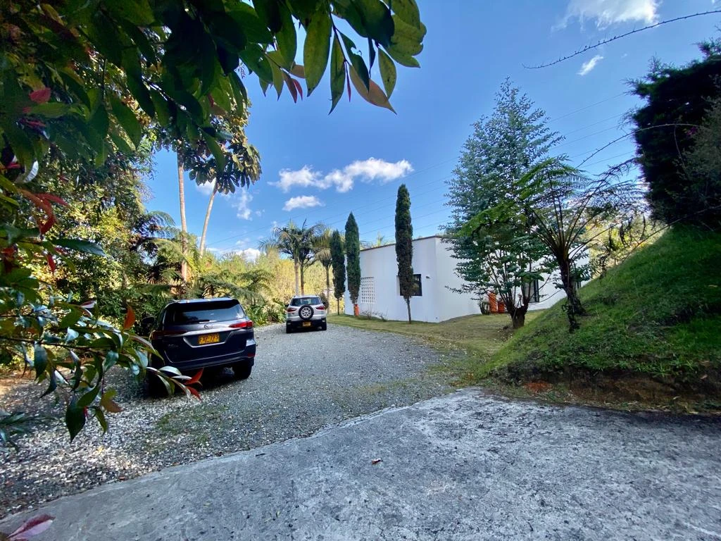 Casa en Venta Loma del Escobero Envigado