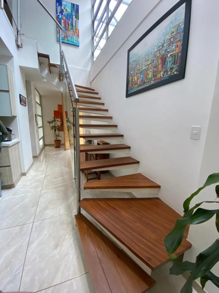 Casa en Arriendo Atravesado Envigado