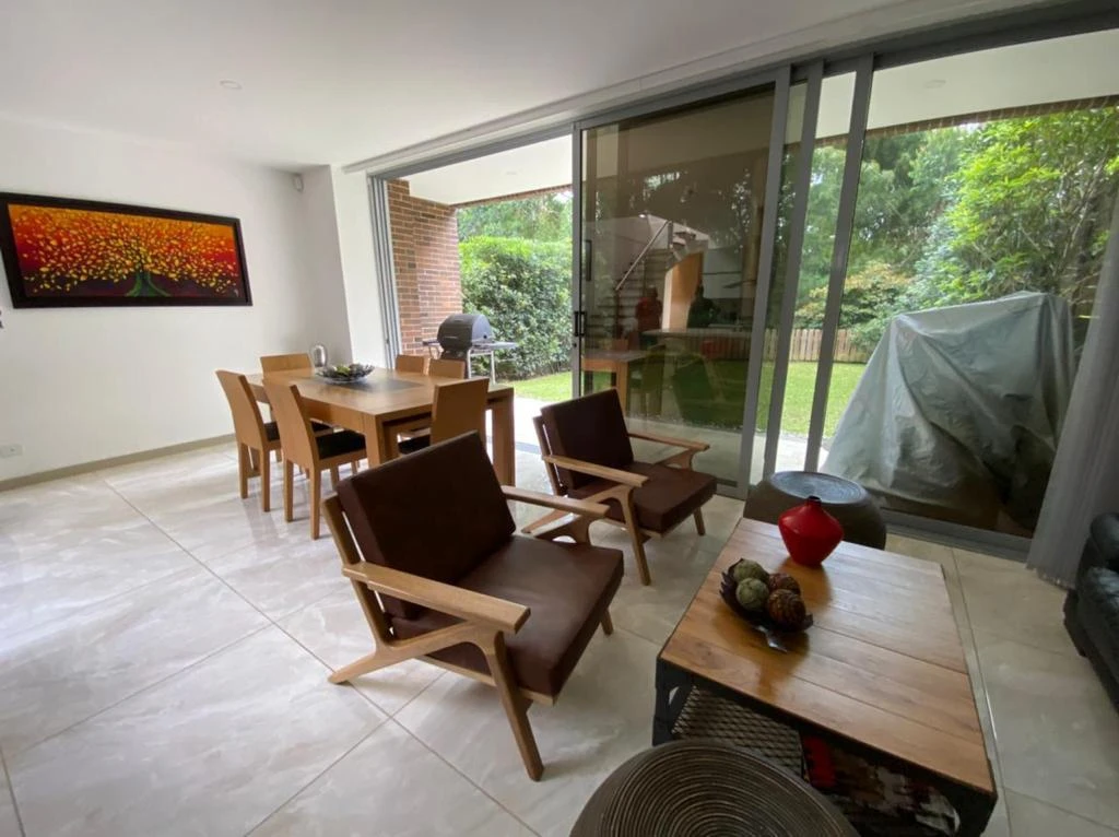 Casa en Arriendo Atravesado Envigado