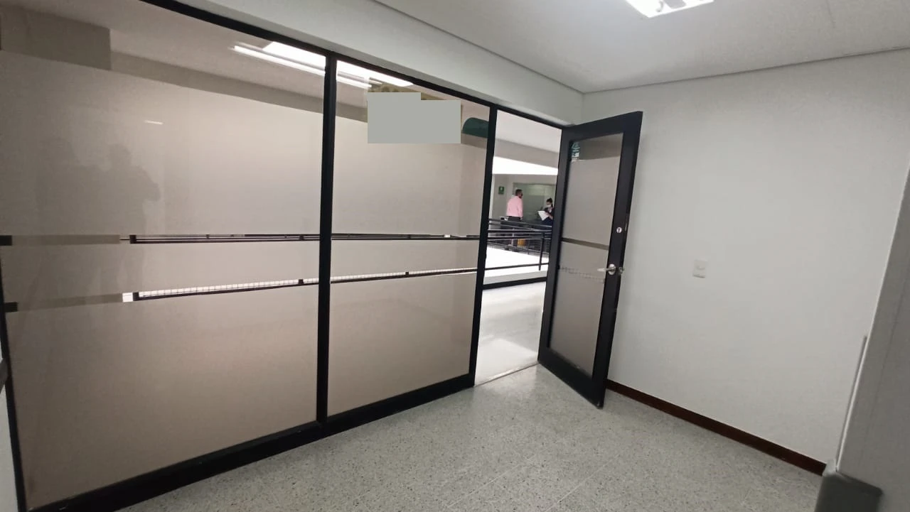 Oficina en Arriendo Las Vegas Medellín
