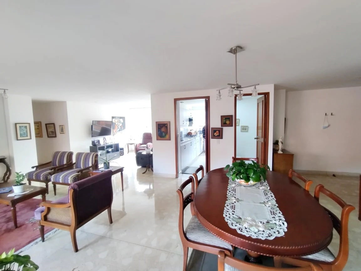 Apartamento amoblado en arriendo sector Patio Bonito