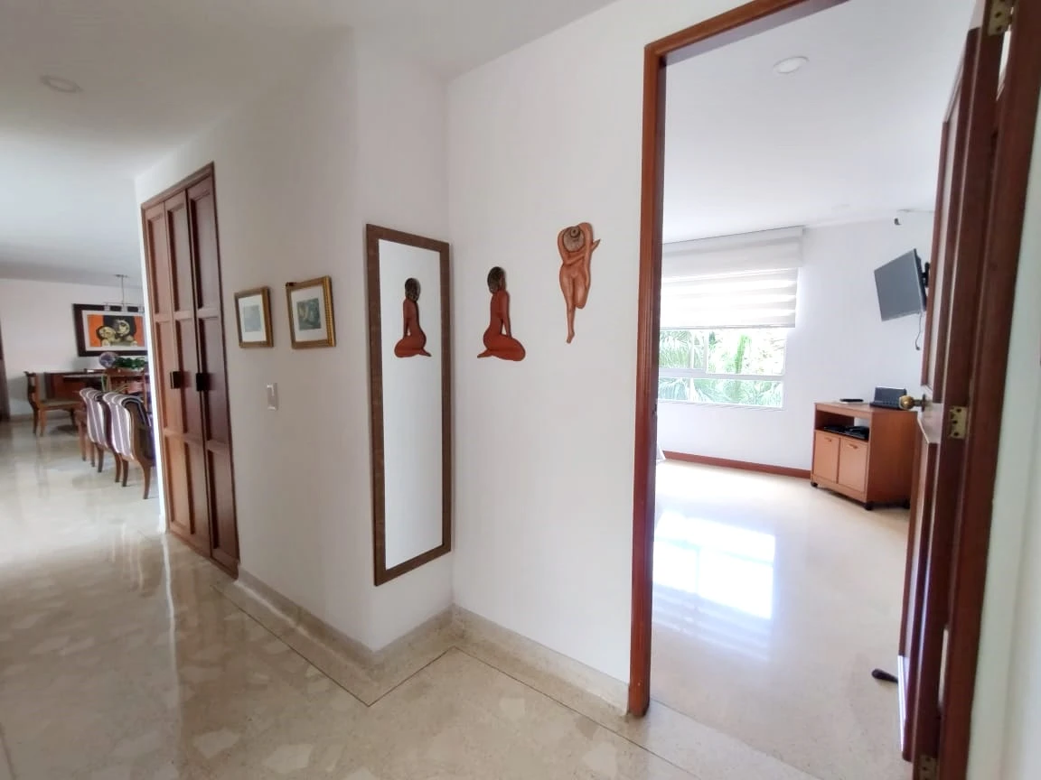 Apartamento amoblado en arriendo sector Patio Bonito