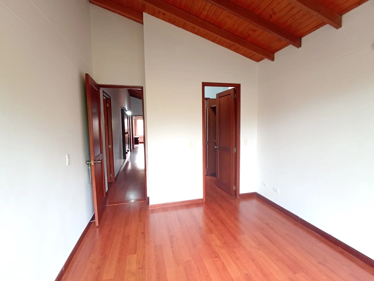 Casa en Venta La Sebastiana Envigado