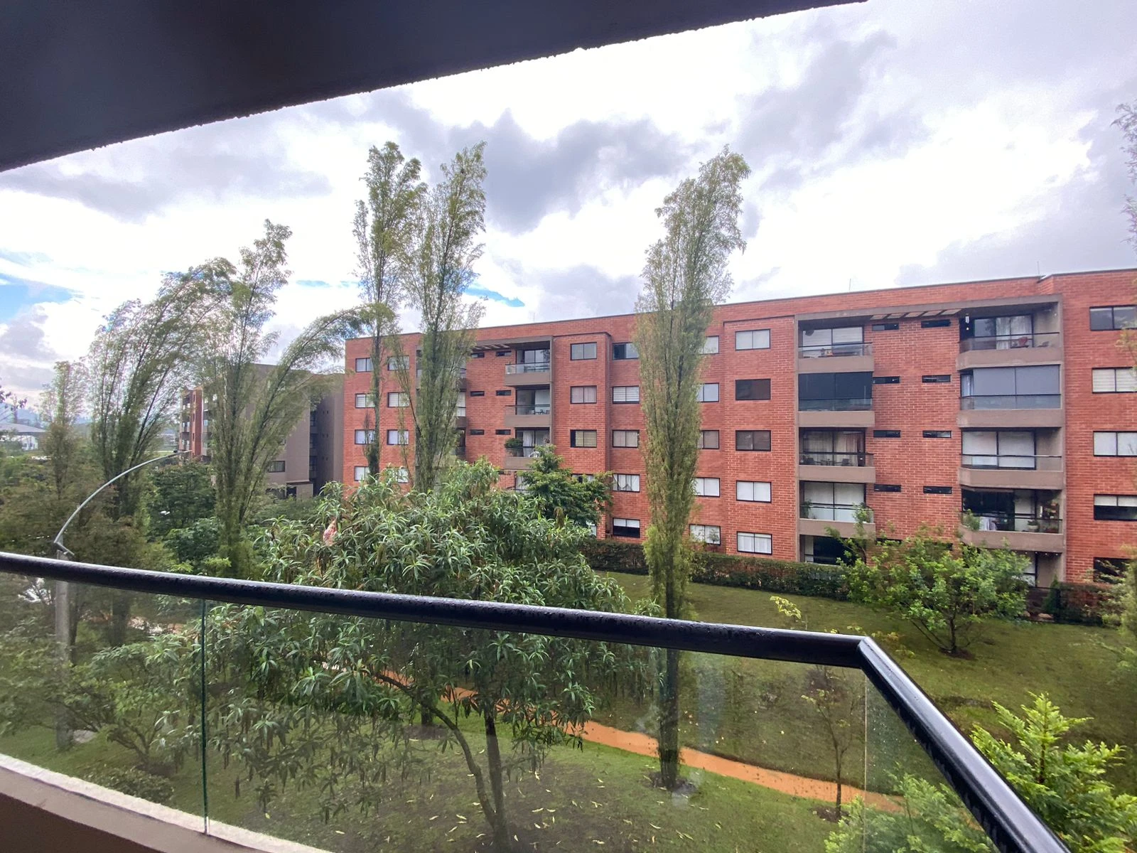 Apartamento para la venta en la ceja 