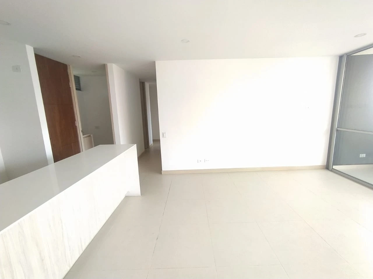 Apartamento en arriendo sector Loma de los Gonzalez