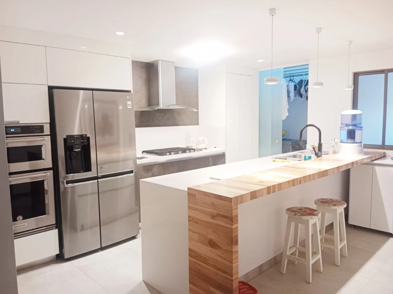 CASA EN ARRIENDO  ENVIGADO LOMA DEL ESCOBERO