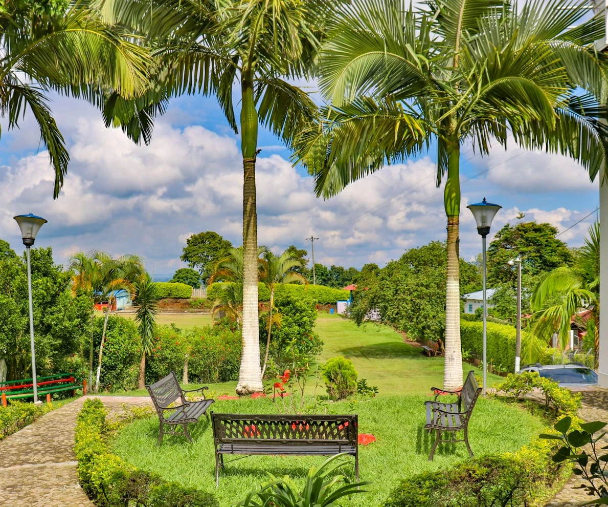 Finca de recreo en Venta vía armenia Montenegro Armenia - Quindío.