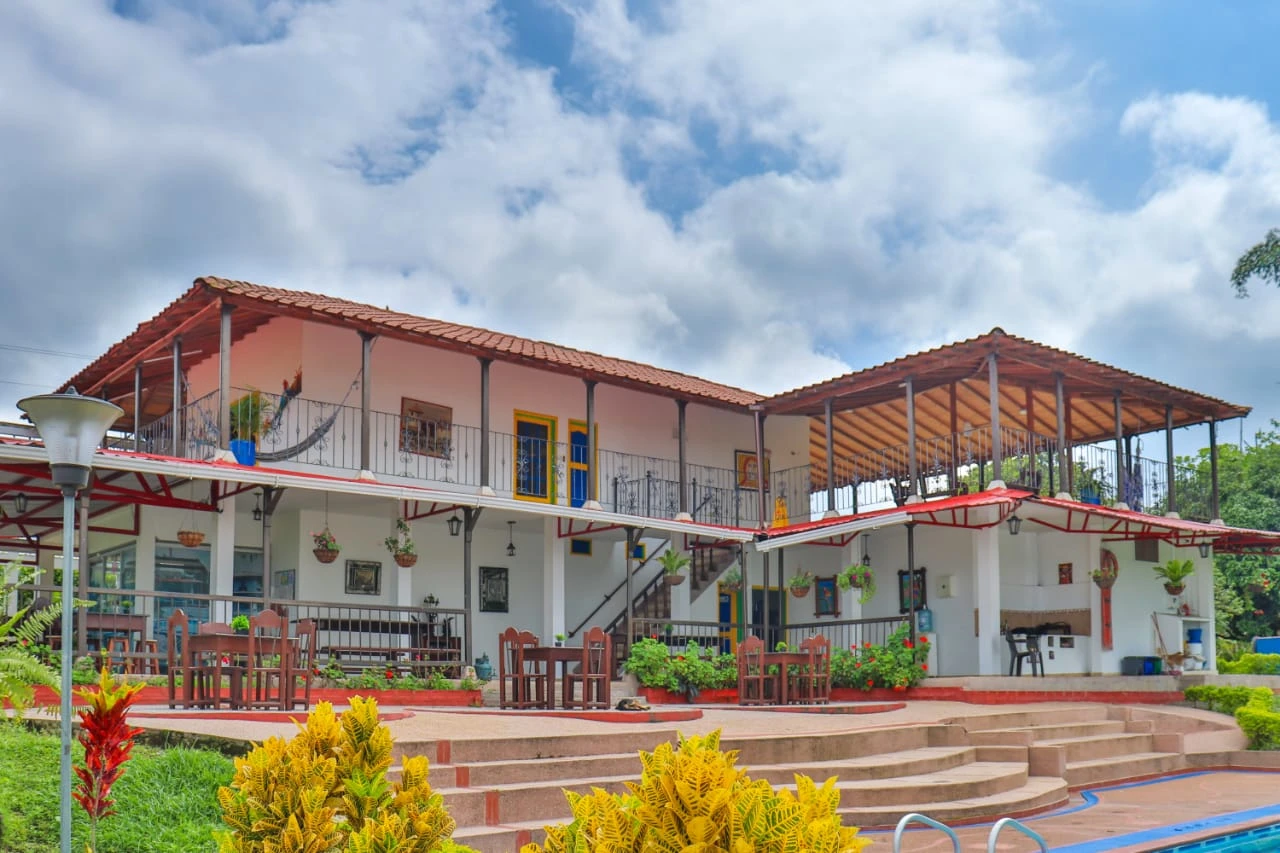 Finca de recreo en Venta vía armenia Montenegro Armenia - Quindío.