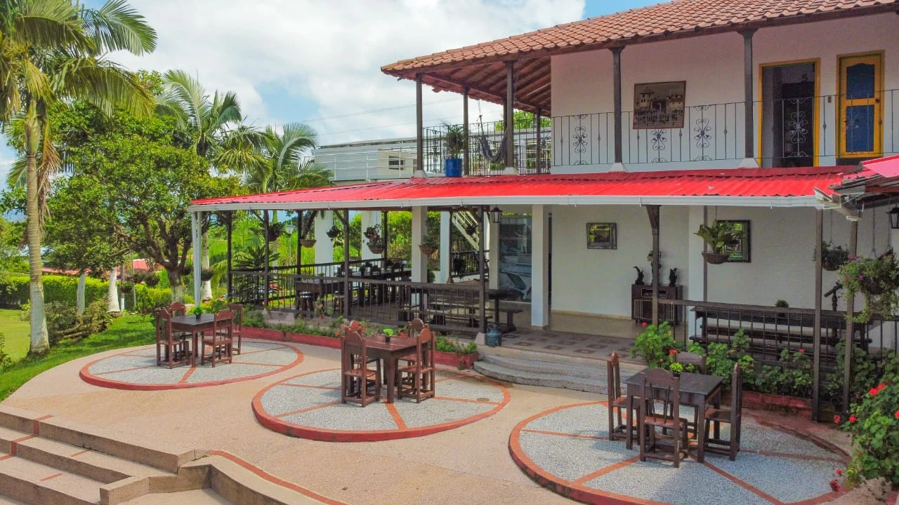 Finca de recreo en Venta vía armenia Montenegro Armenia - Quindío.