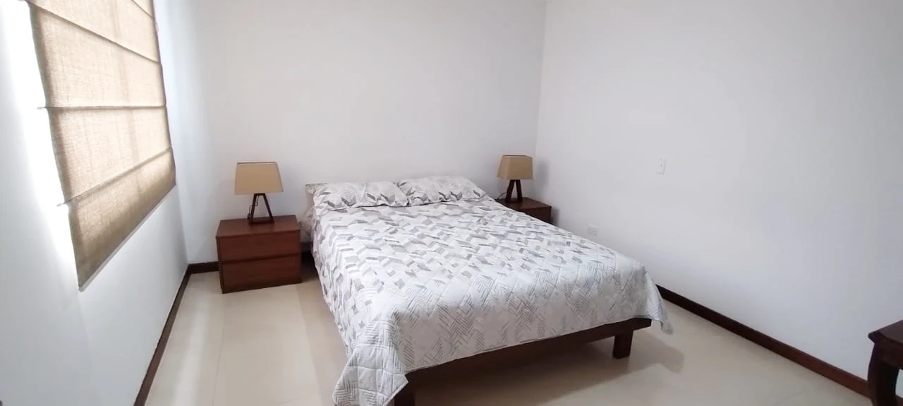 Apartamento amoblado sector tranversal inferior poblado