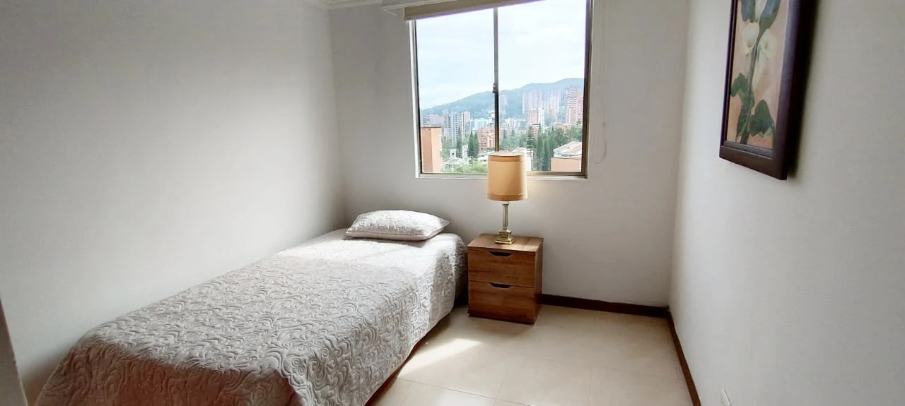 Apartamento amoblado sector tranversal inferior poblado