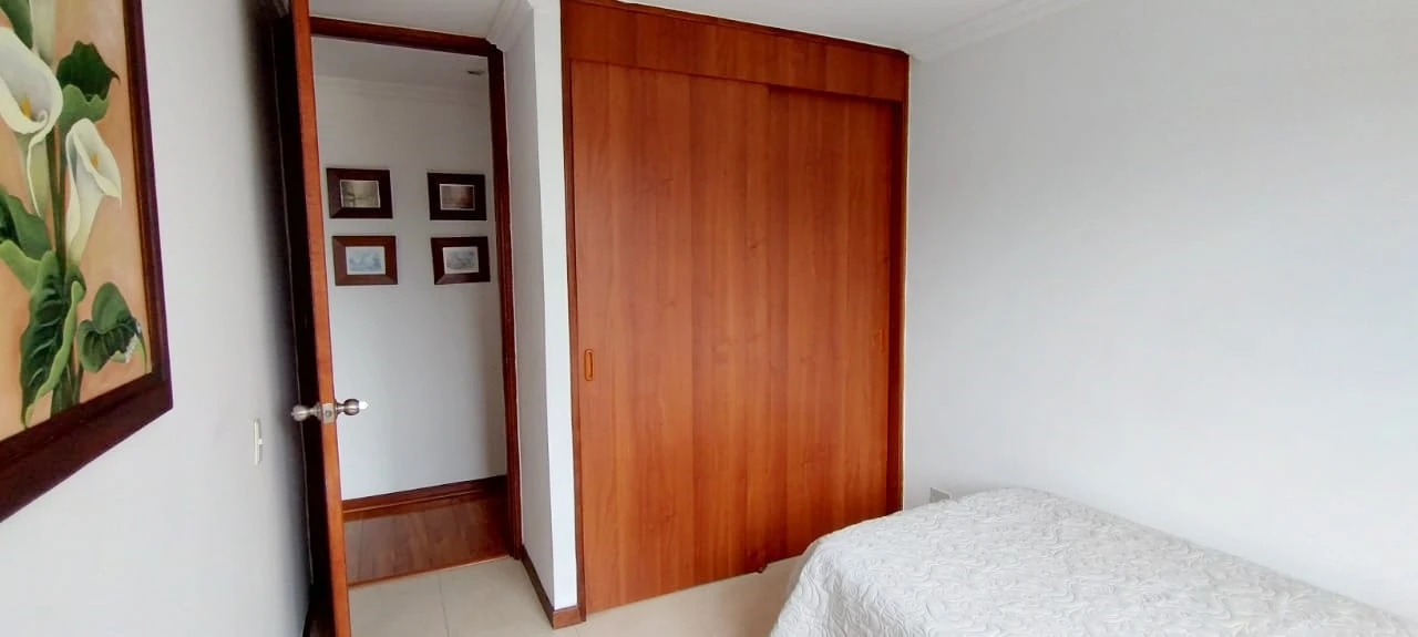 Apartamento amoblado sector tranversal inferior poblado