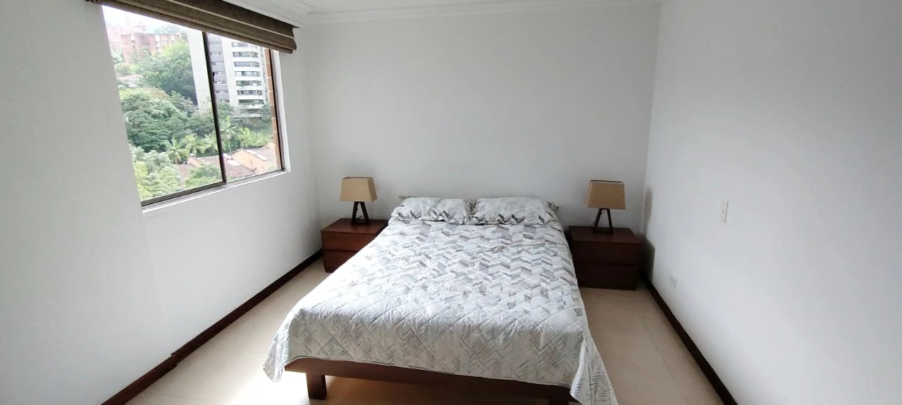Apartamento amoblado sector tranversal inferior poblado