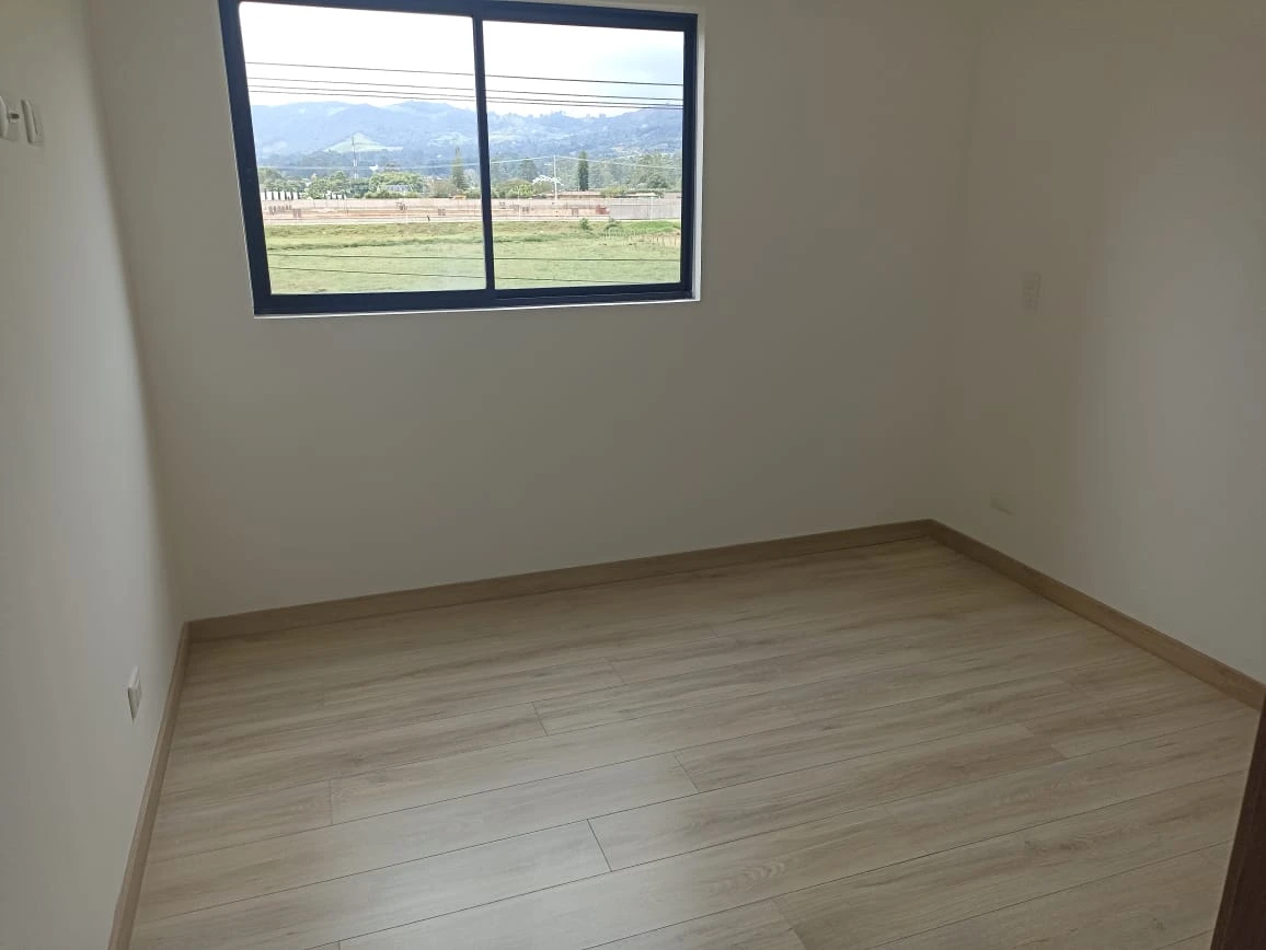 Apartamento para venta en la ceja 