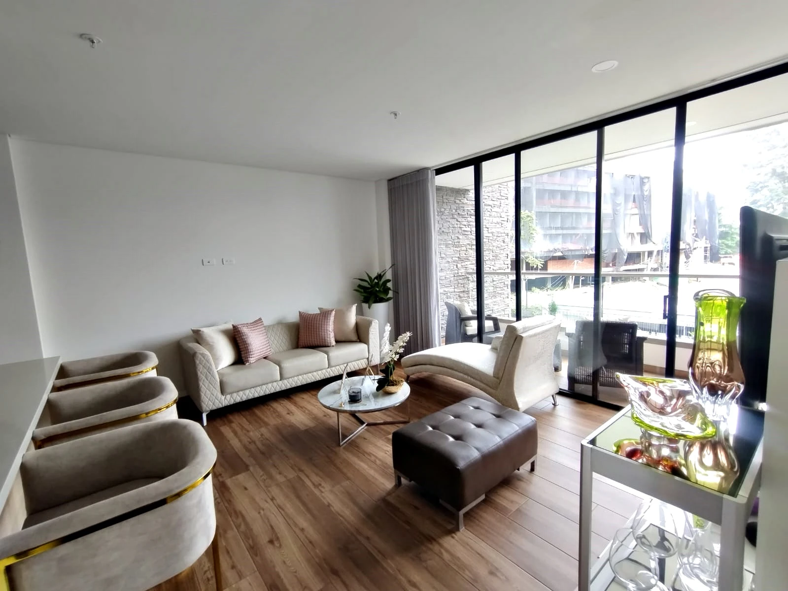 Apartamento en arriendo sector El Escobero 