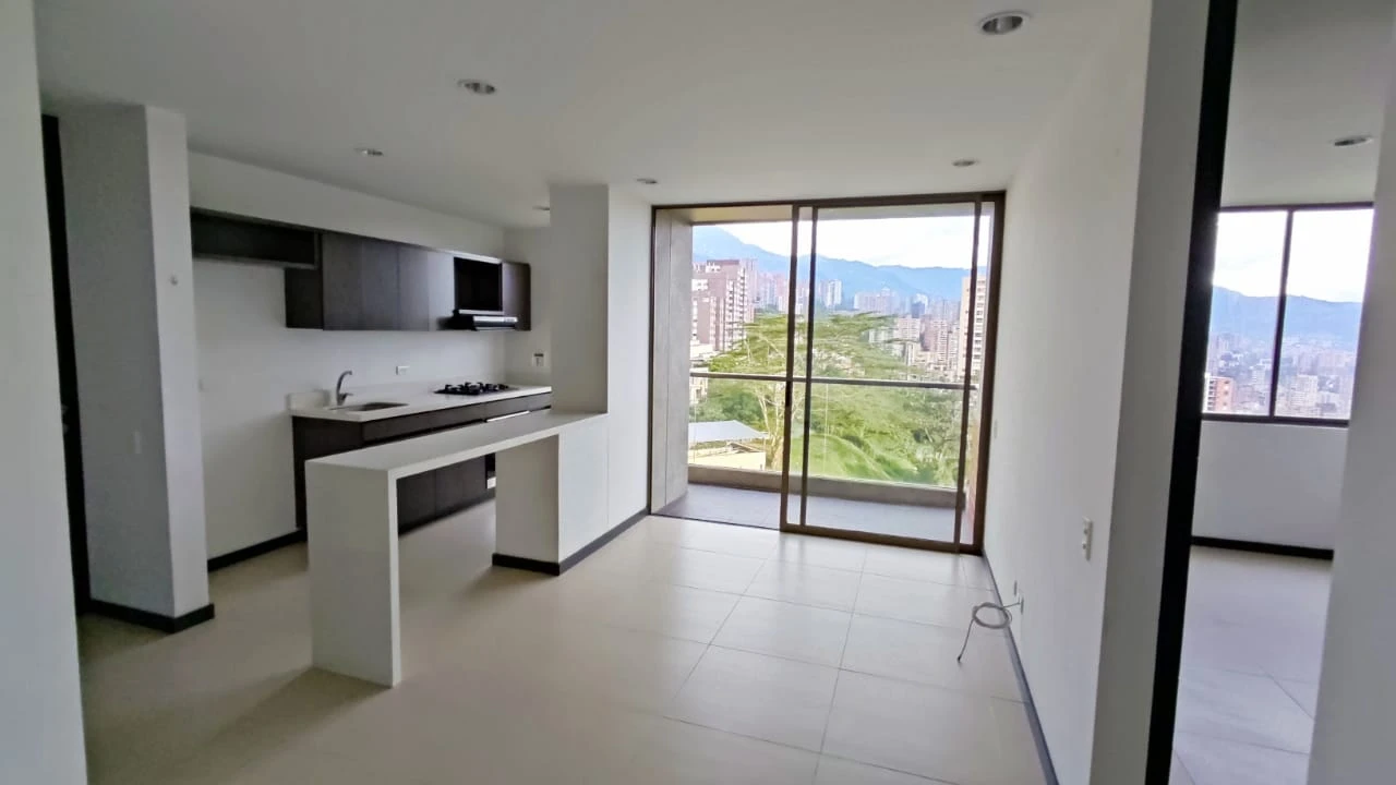 apartamento en arriendo sector superior padre marianito