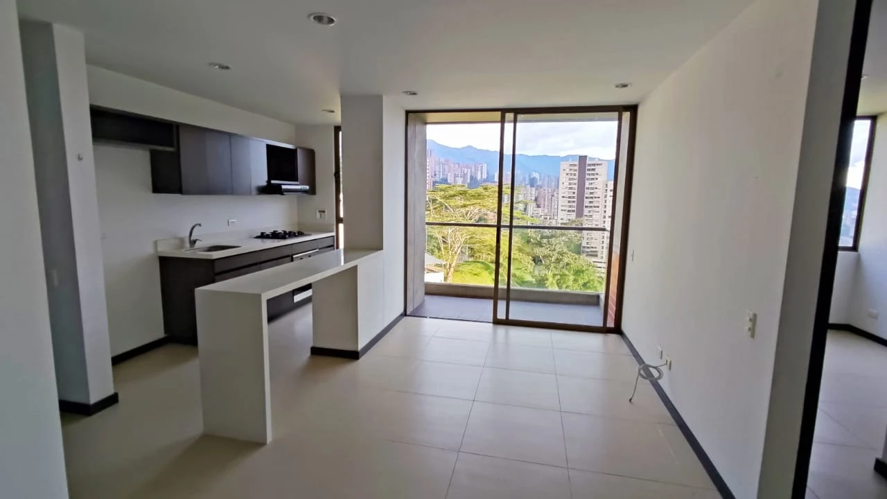 apartamento en arriendo sector superior padre marianito