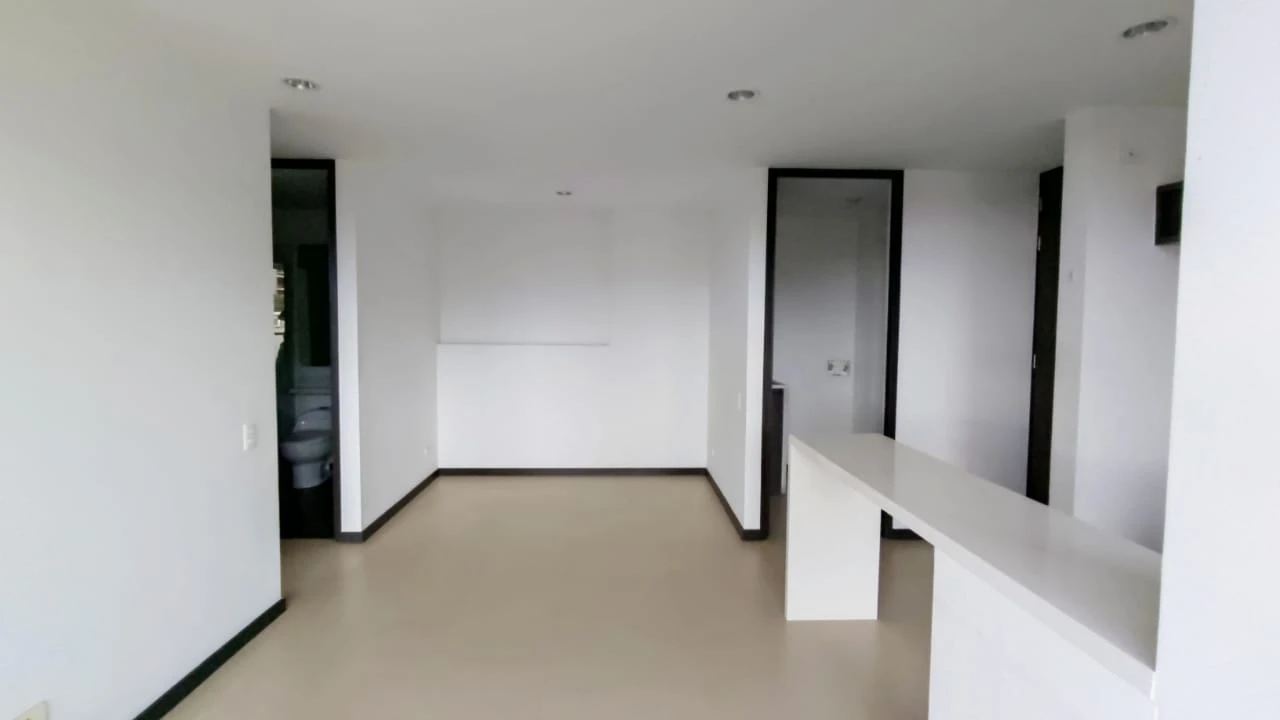 apartamento en arriendo sector superior padre marianito