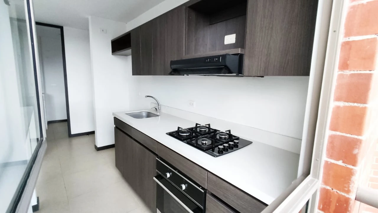 apartamento en arriendo sector superior padre marianito