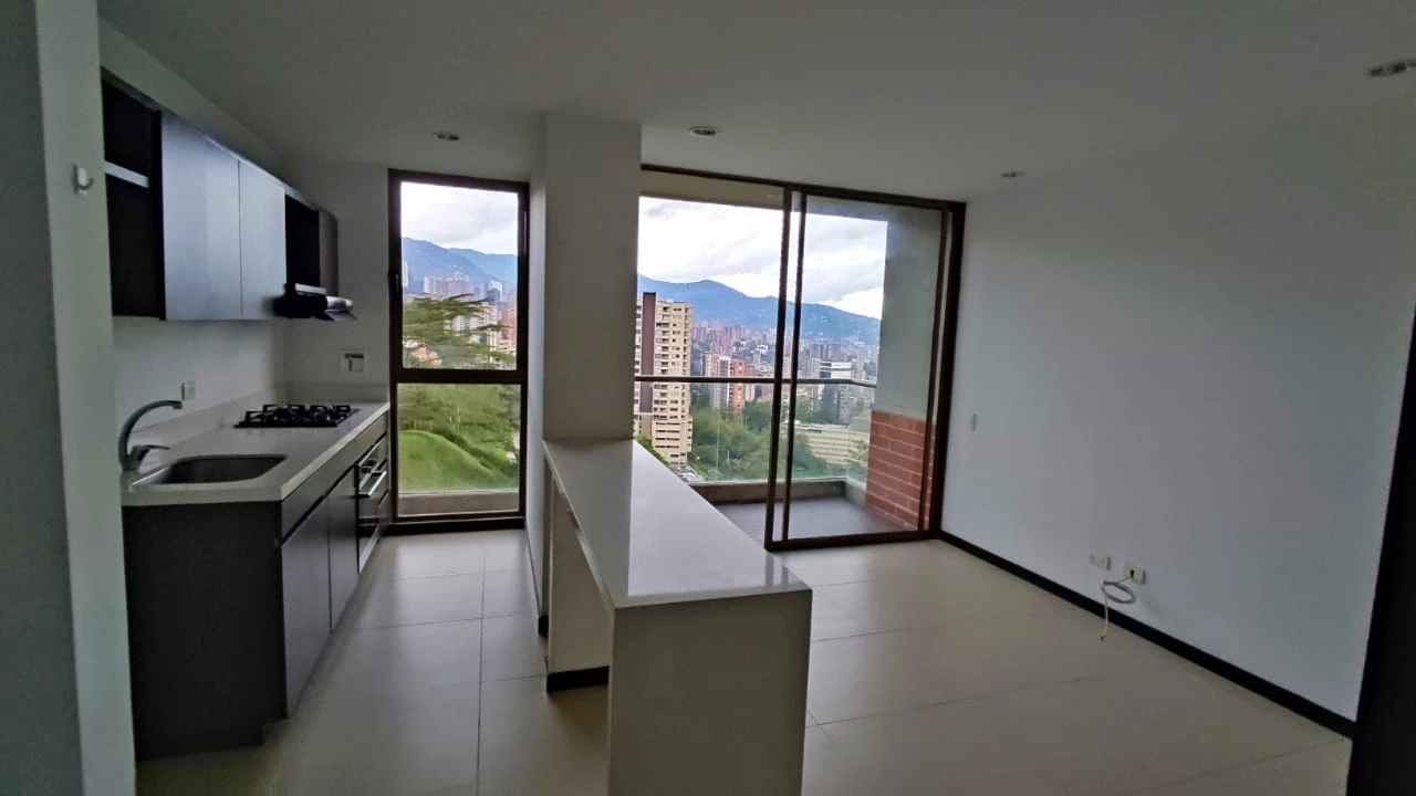 apartamento en arriendo sector superior padre marianito