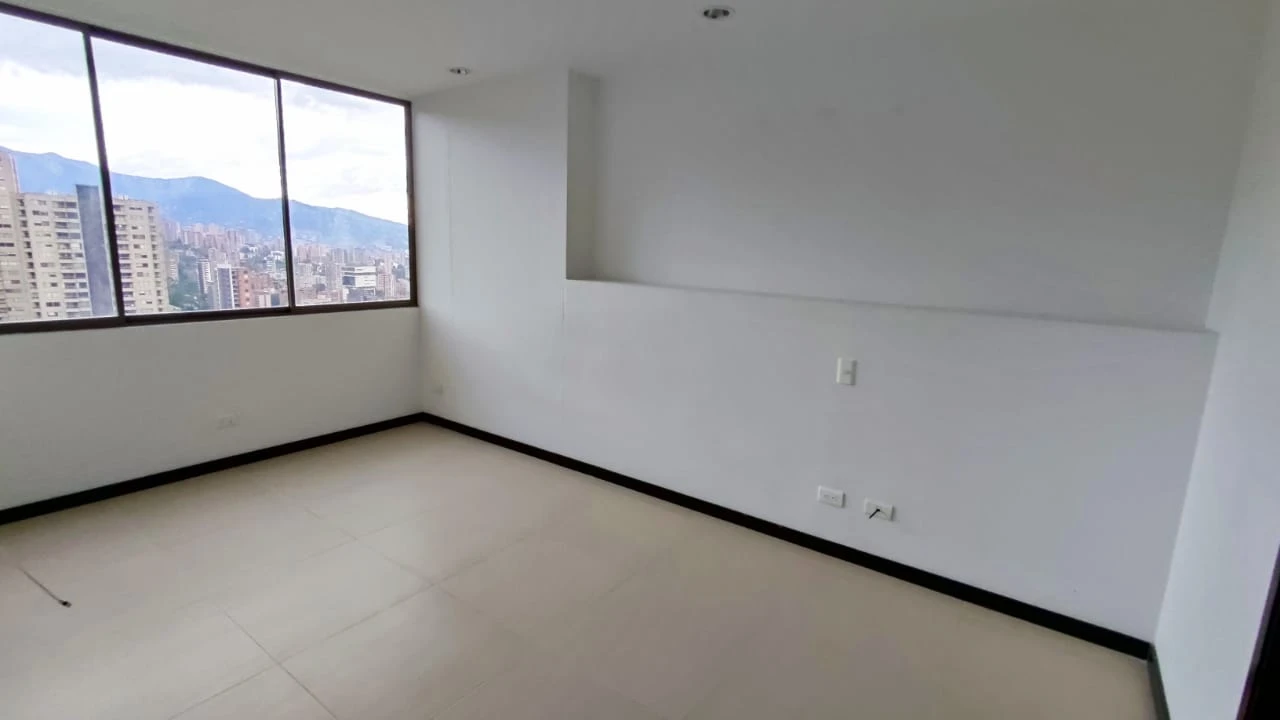apartamento en arriendo sector superior padre marianito