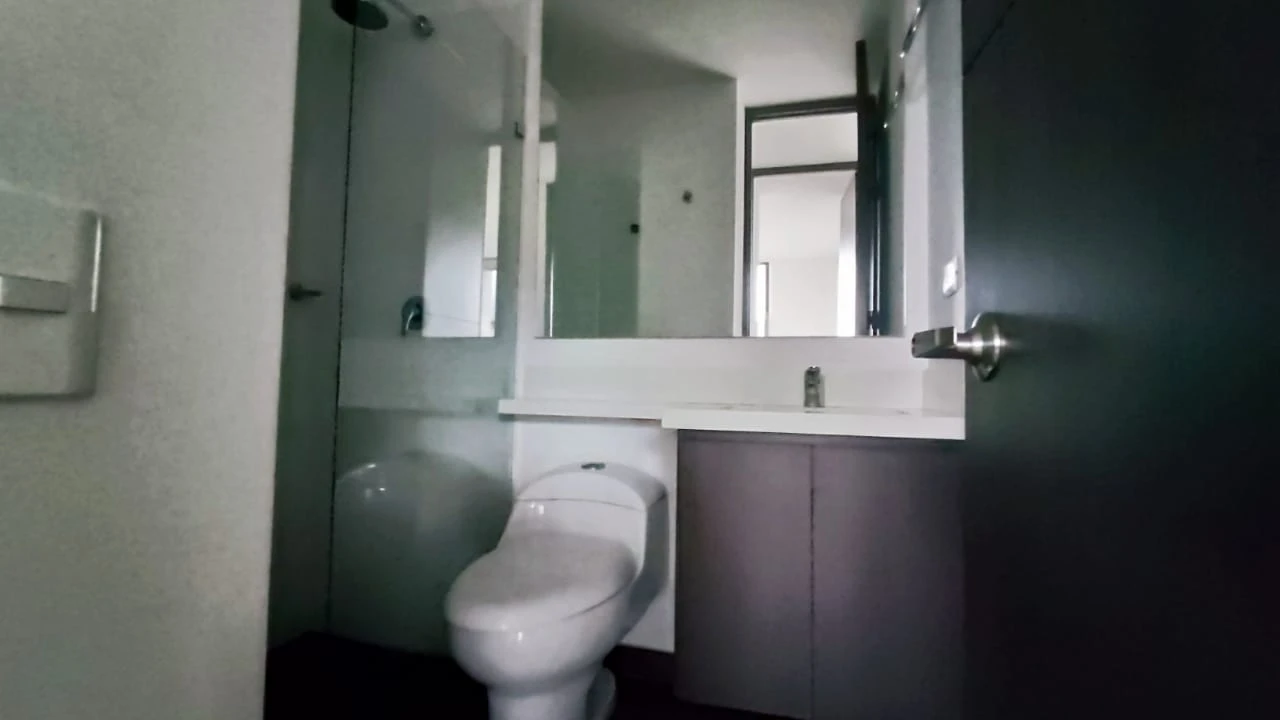 apartamento en arriendo sector superior padre marianito