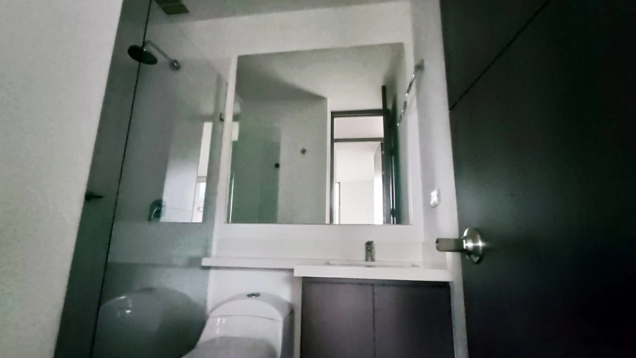apartamento en arriendo sector superior padre marianito