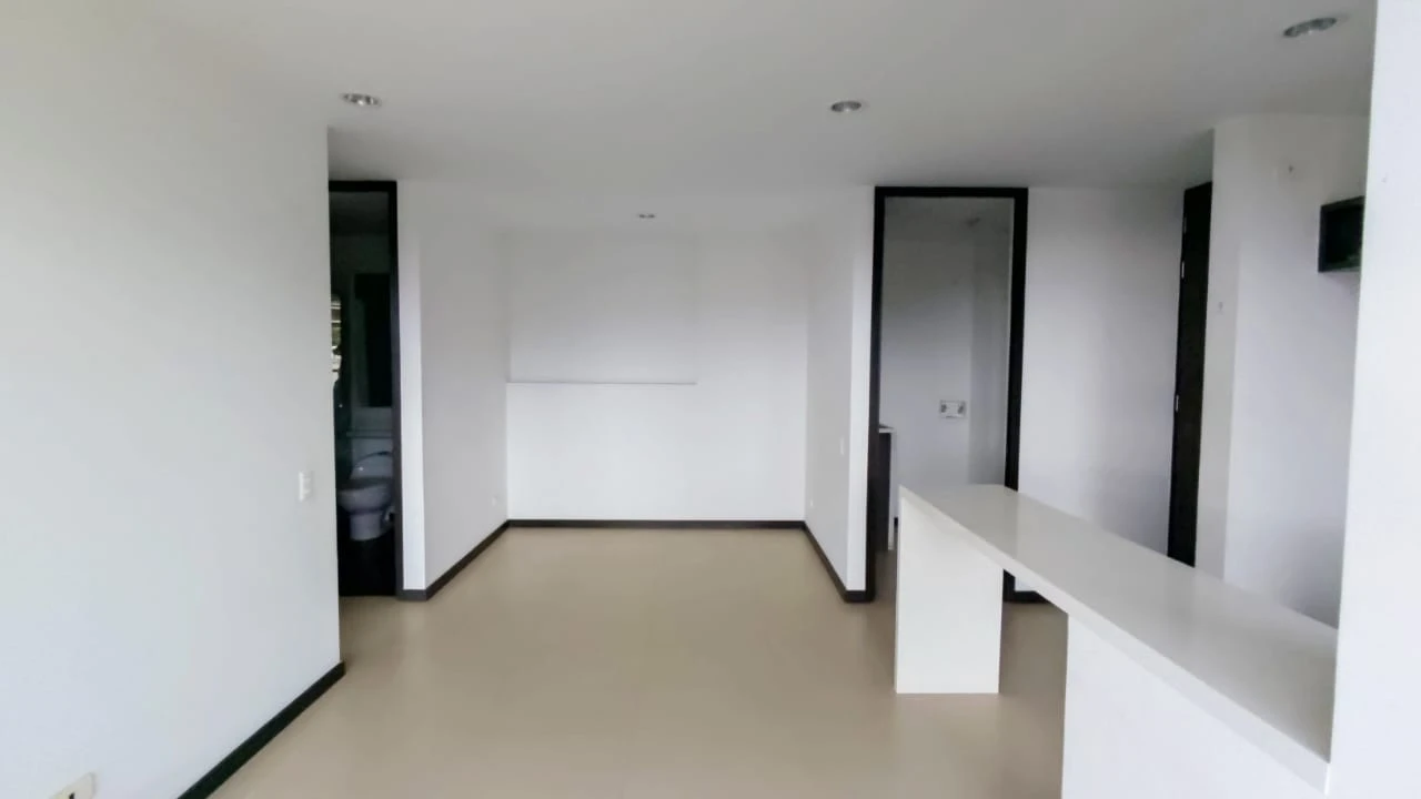 apartamento en arriendo sector superior padre marianito