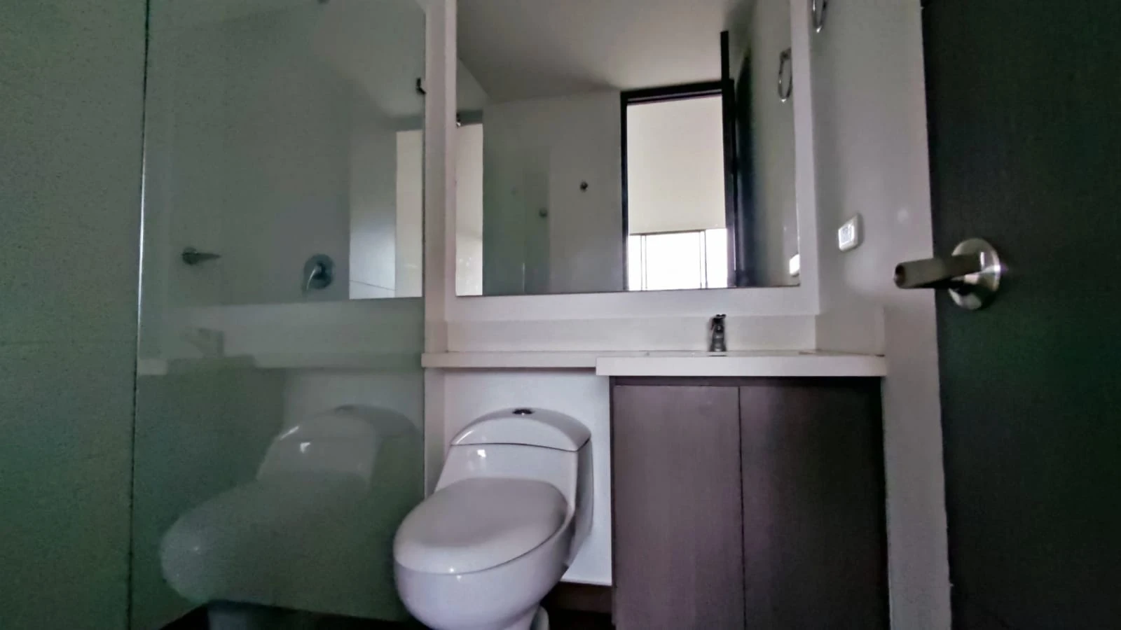 apartamento en arriendo sector superior padre marianito