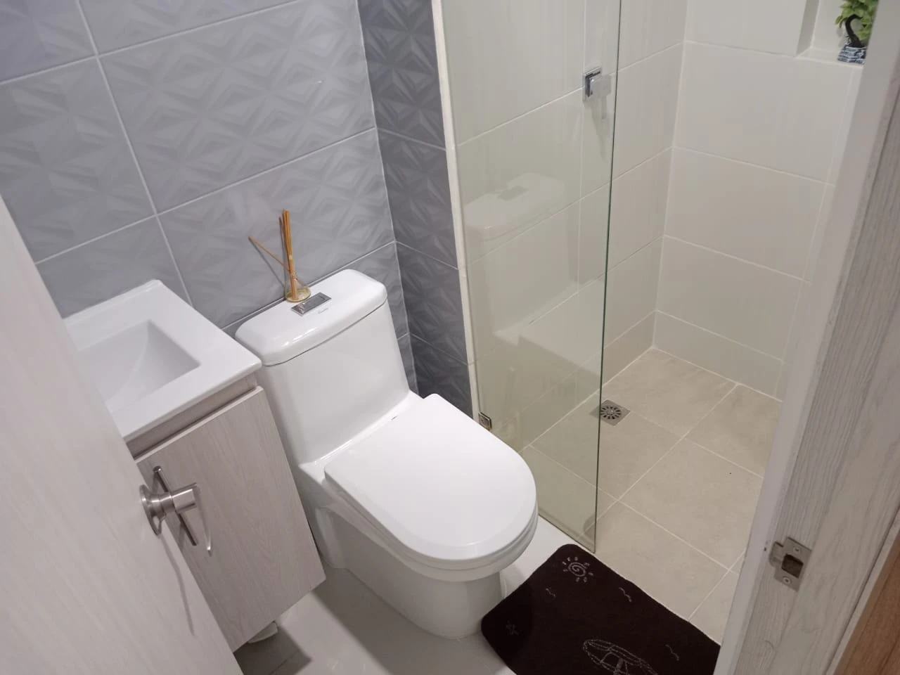 ARRIENDO APARTAMENTO AMOBLADO EN SABANETA