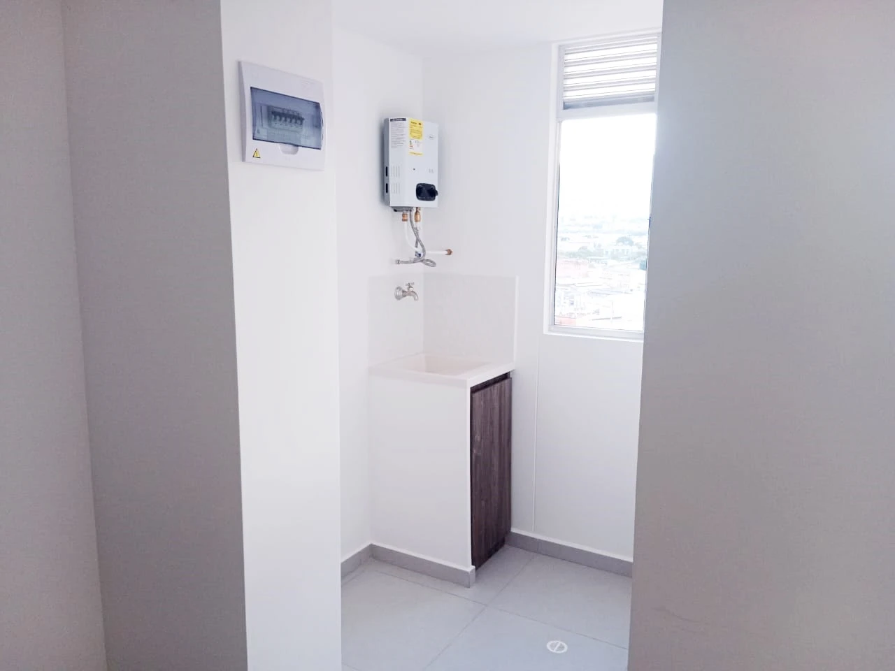 ARRIENDO APARTAMENTO EN EL POBLADO