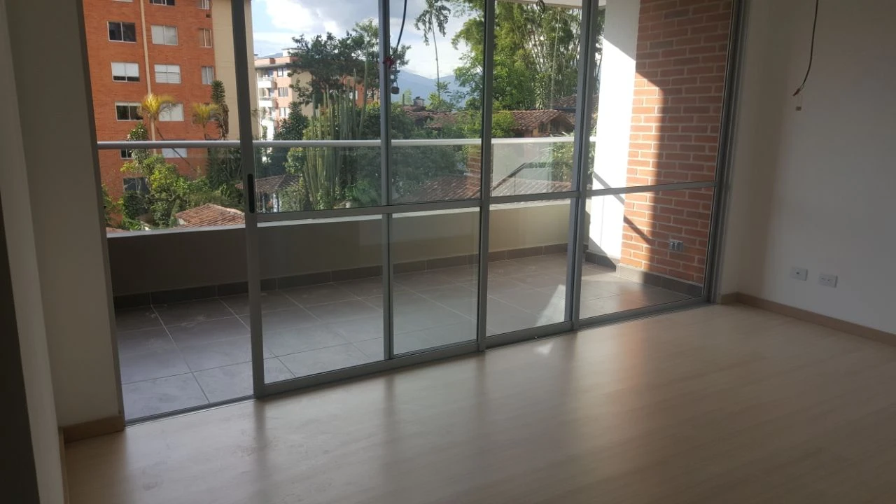 ARRIENDO APARTAMENTO EN EVIGADO  LOMA DEL  ESMERALDAL