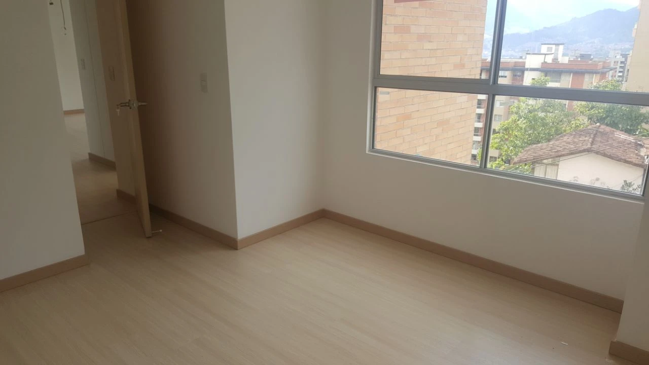 ARRIENDO APARTAMENTO EN EVIGADO  LOMA DEL  ESMERALDAL
