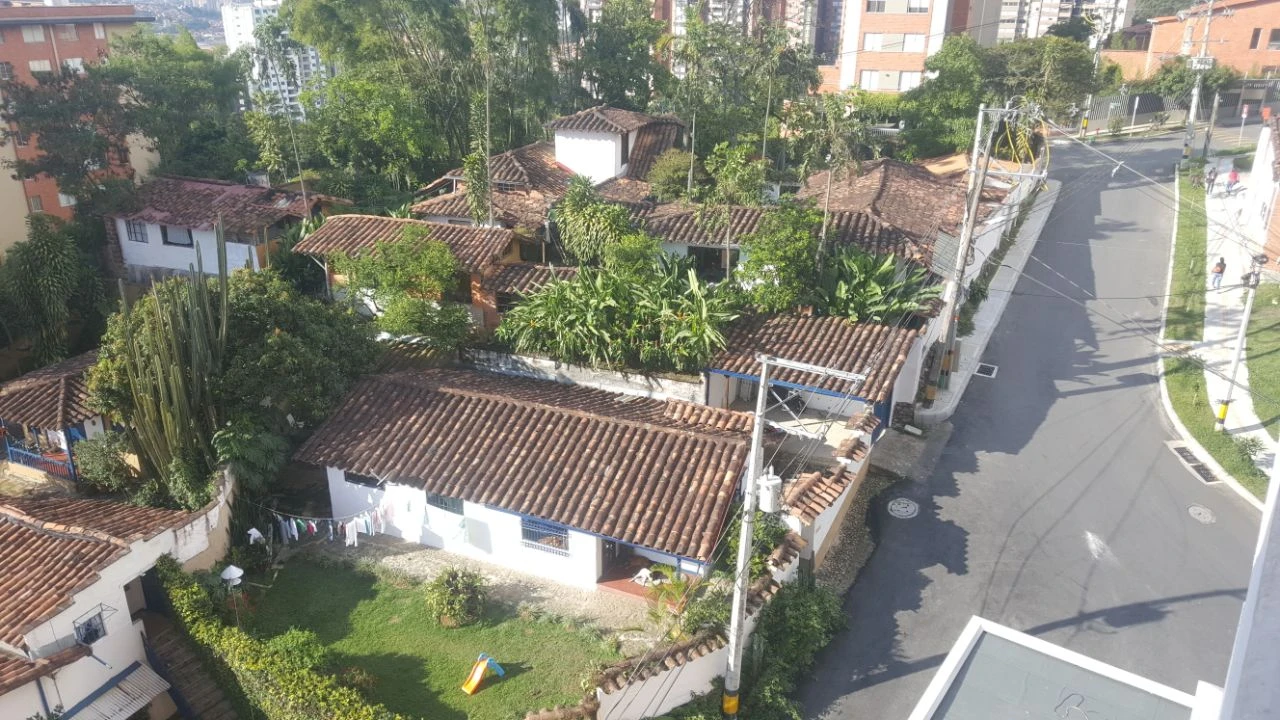 ARRIENDO APARTAMENTO EN EVIGADO  LOMA DEL  ESMERALDAL