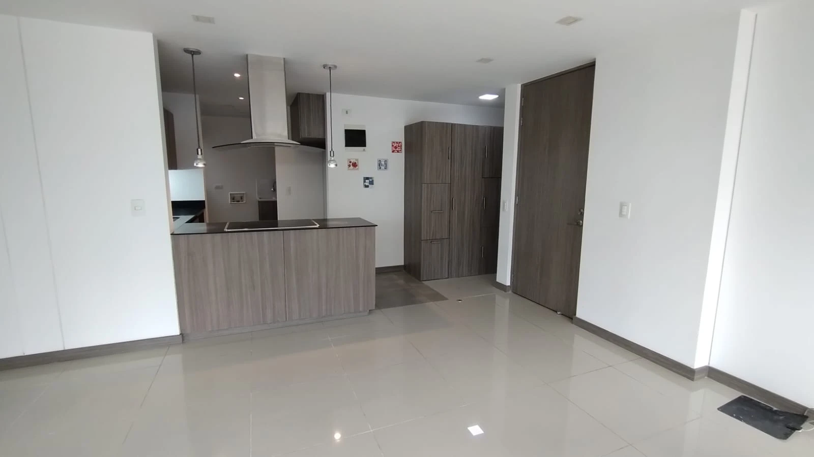 Apartamento en Arriendo Ciudad del Rio Medellin